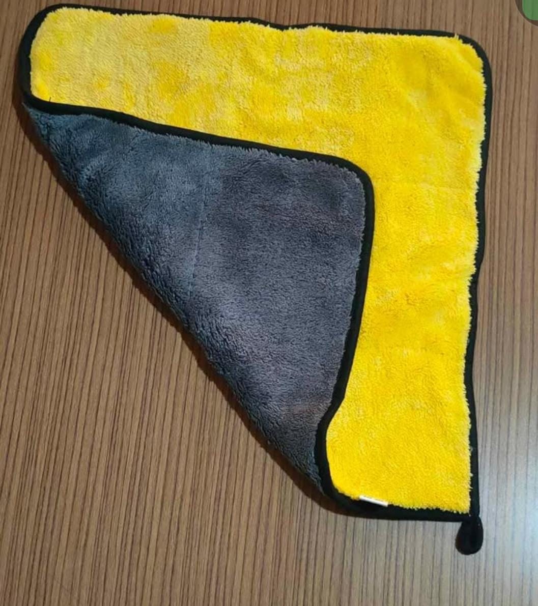 Microfiber Cloth 40×40 cm | Double-Sided | Soft, Lint-Free & High Absorbency - 400 GSM